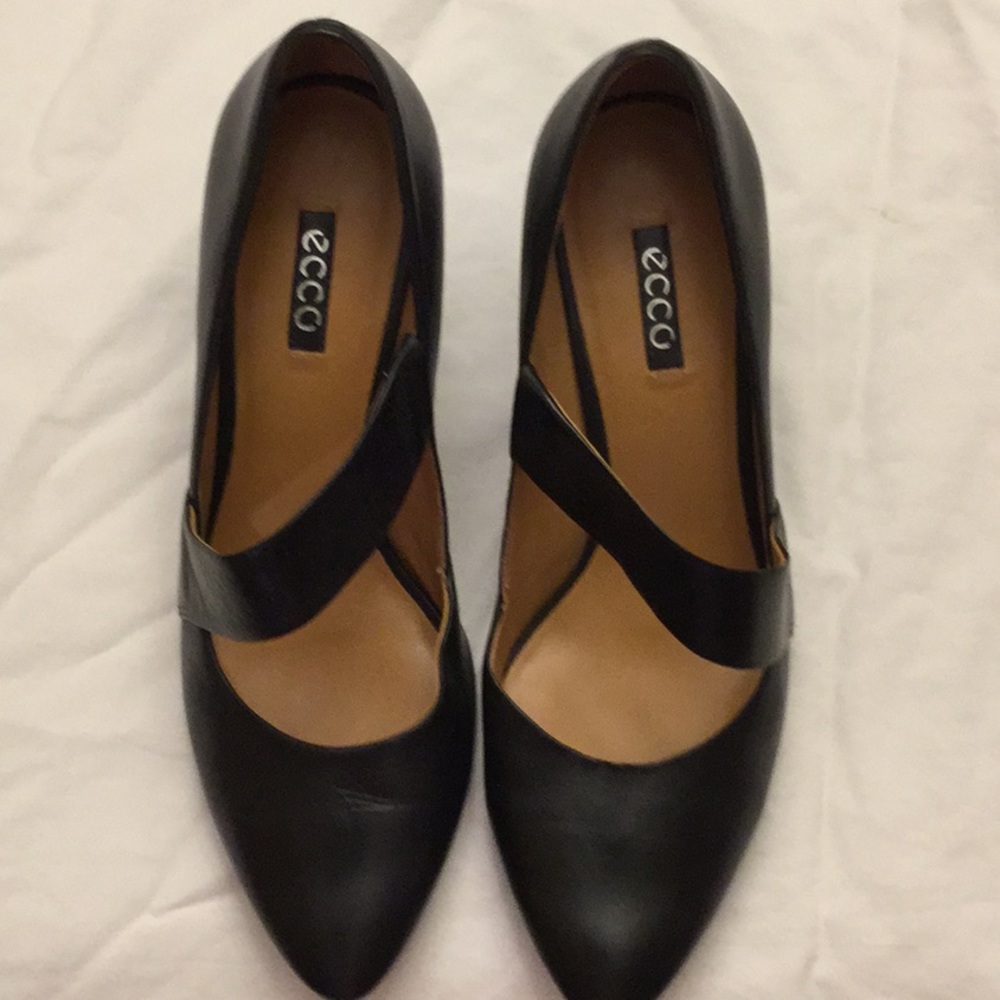 Ecco black leather heels - Picture 2 of 6